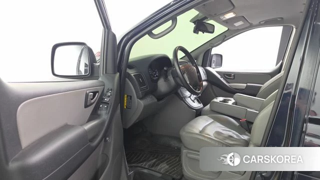 Hyundai The New Grand Starex id 4581170 из Кореи 20