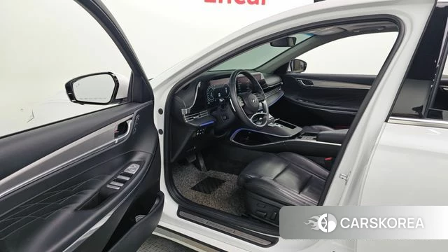 Hyundai The New Grandeur IG id 4780401 из Кореи 38