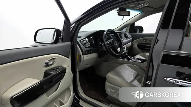 Kia The New Carnival id 4377849 из Кореи 31