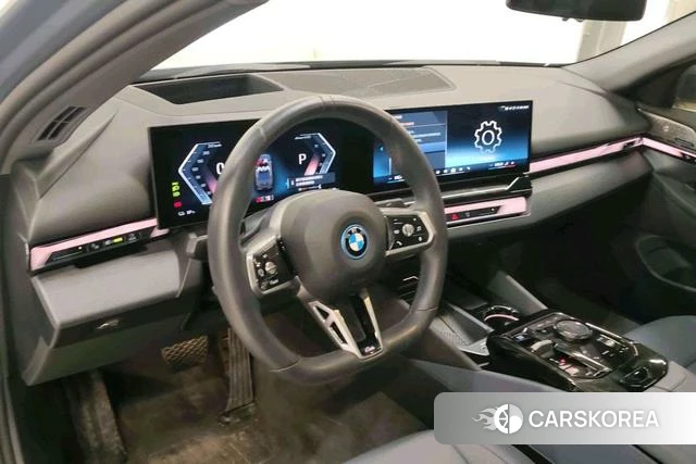 BMW i5 id 3908087 из Китая 14