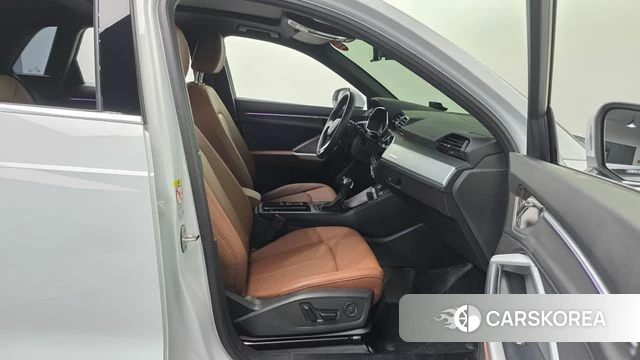 Audi Q3 (F3) id 4687340 из Кореи 31