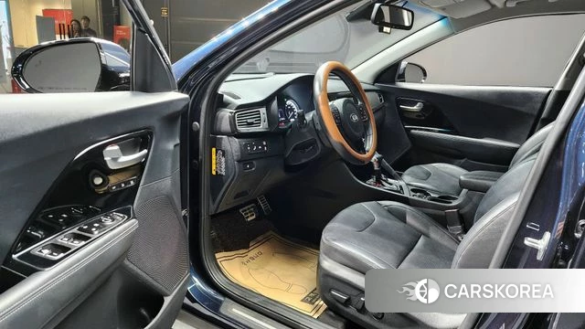 Kia Niro id 3893768 из Кореи 20