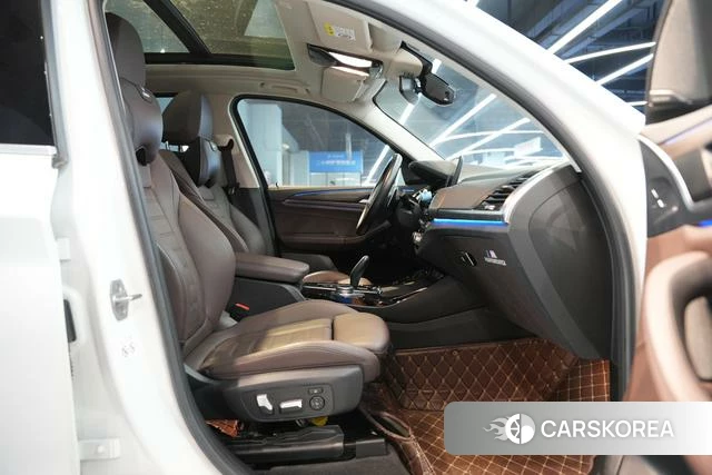 BMW X3 id 4236136 из Китая 25