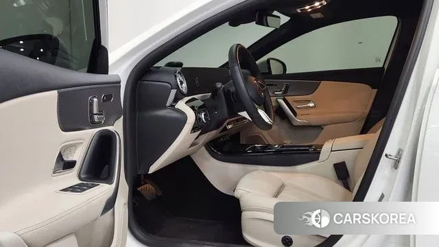 Mercedes-Benz A-Class W177 id 3393980 из Кореи 20