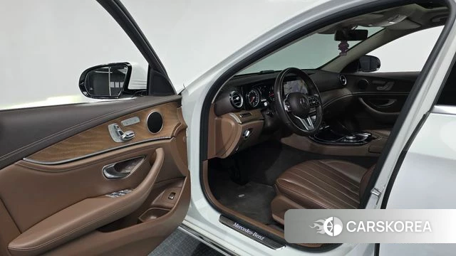 Mercedes-Benz E-Class W213 id 4362671 из Кореи 20