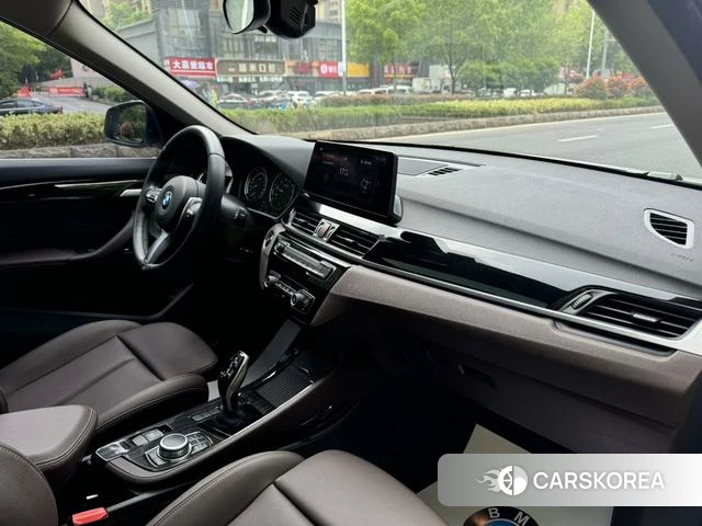 BMW X1 id 4209180 из Китая 17