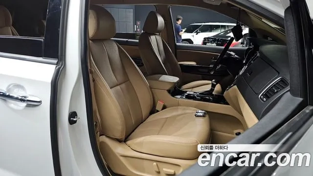 Kia The New Carnival id 2922235 из Кореи 20