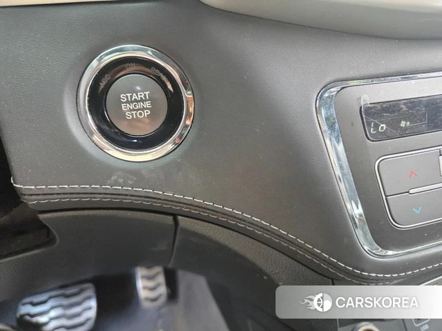 Ssangyong Rexton Sports Cannes id 4625975 из Кореи 18