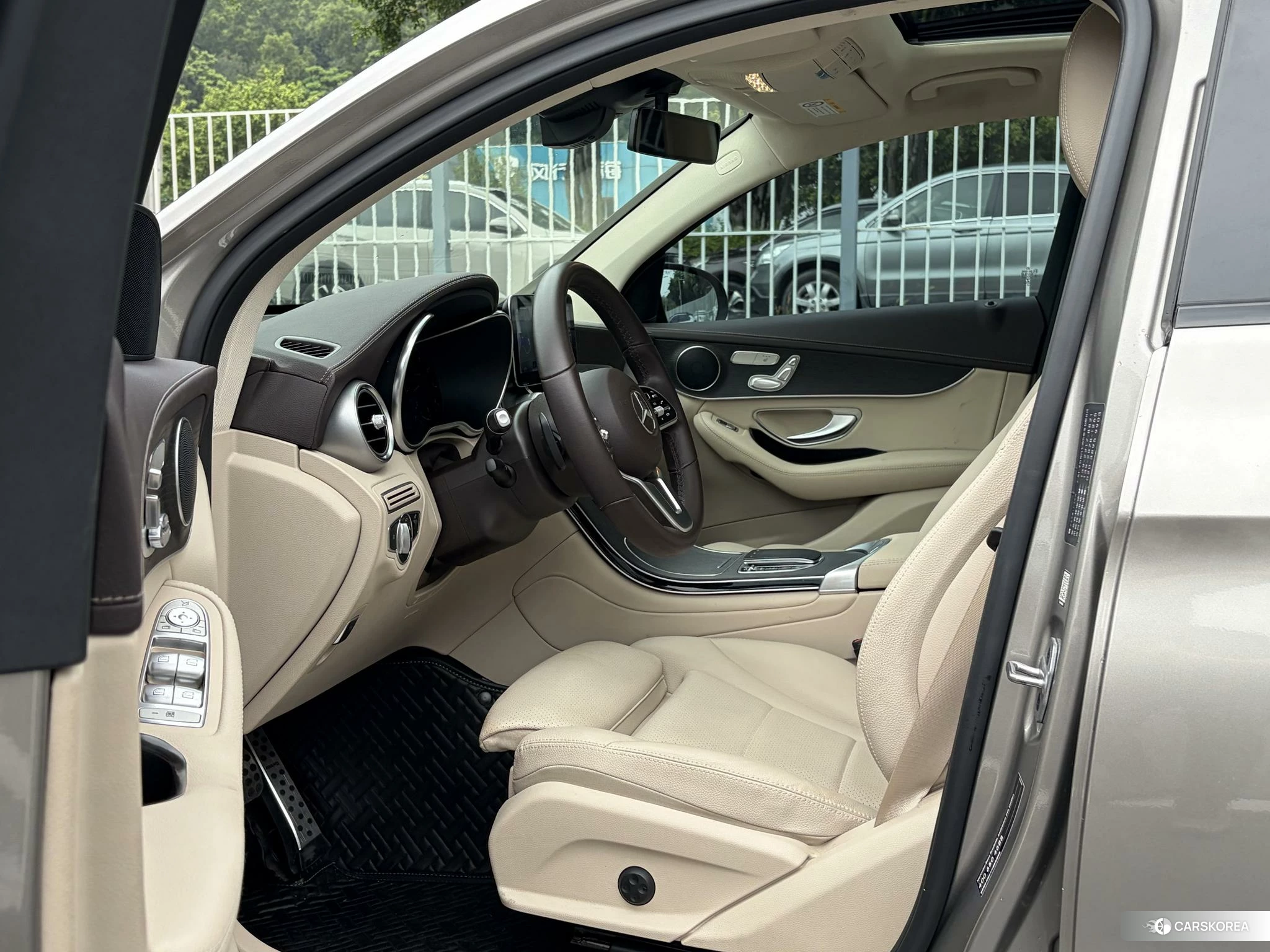 Mercedes-Benz GLC Coupe id 4485298 из Китая 24