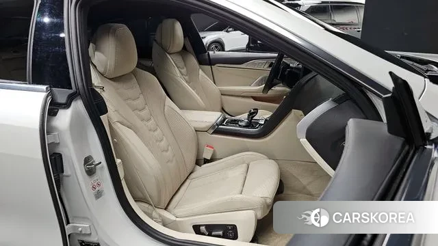 BMW 8 Series (G15) id 3164637 из Кореи 20