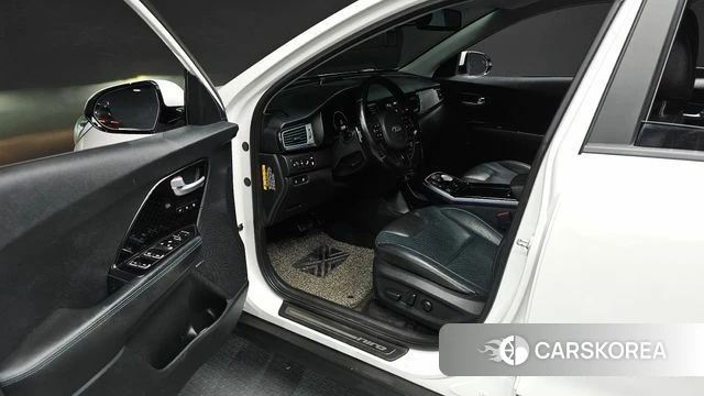Kia Niro EV id 4662915 из Кореи 31
