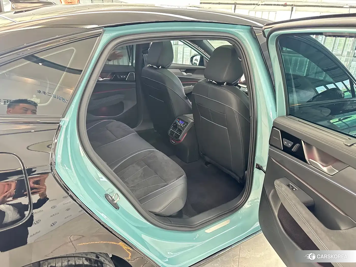 Volkswagen Passat id 4565117 из Китая 12