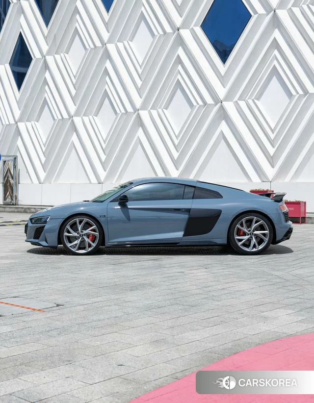 Audi R8 id 4329168 из Китая 16