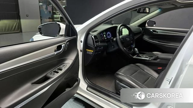 Hyundai Grandeur IG id 4325576 из Кореи 32