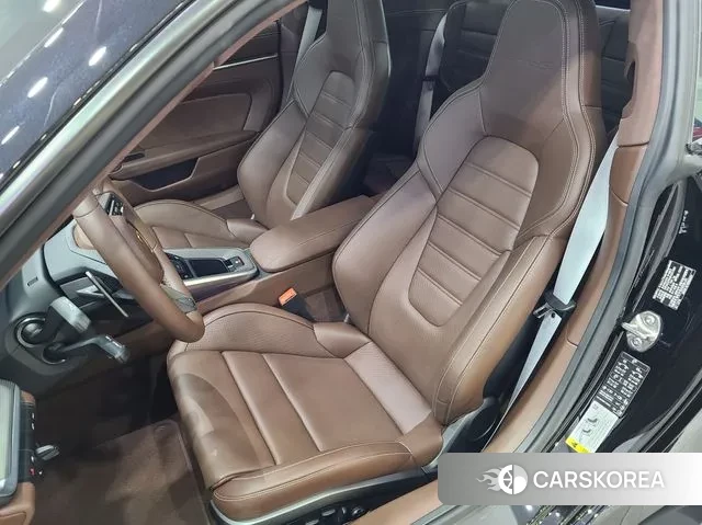 Porsche 911(992) id 3289191 из Кореи 20