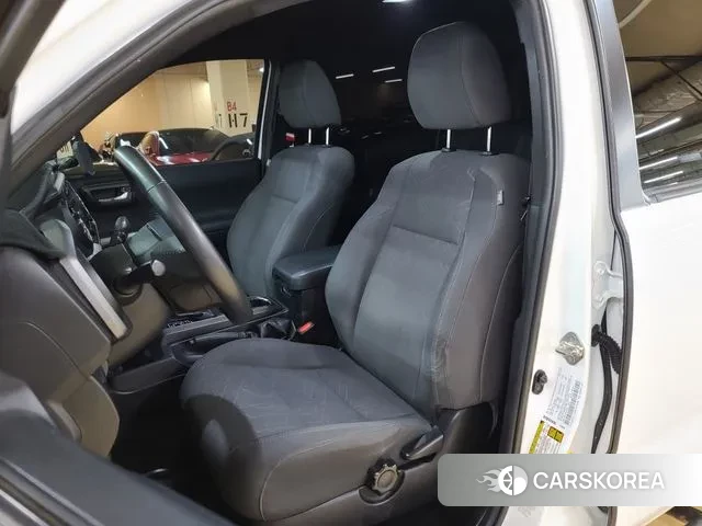 Toyota Tacoma id 3661709 из Кореи 20