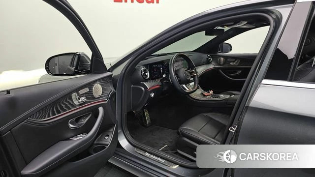 Mercedes-Benz E-Class W213 id 4457792 из Кореи 35