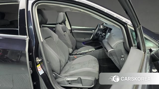 Volkswagen Golf 8th Generation id 3832924 из Кореи 20