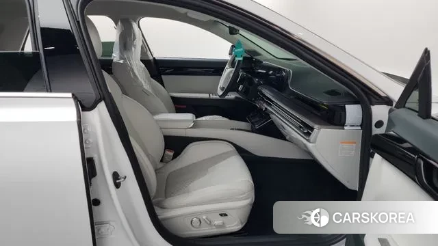 Hyundai Grandeur Hybrid (GN7) id 3377564 из Кореи 20