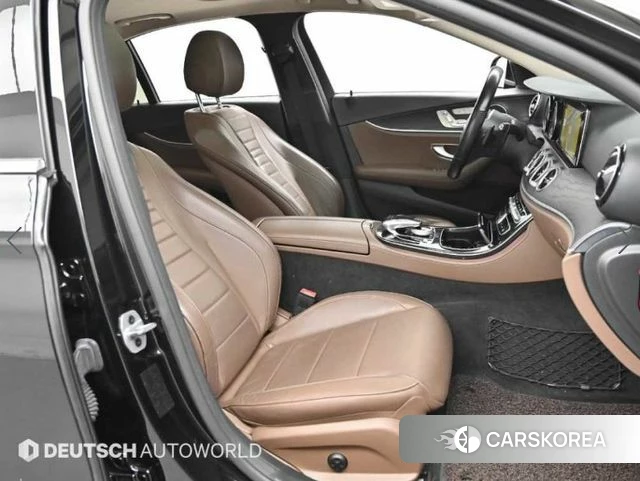 Mercedes-Benz E-Class W213 id 4543093 из Кореи 20
