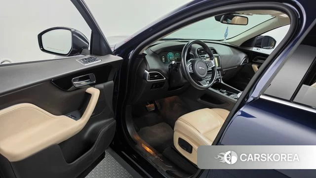 Jaguar F-PACE id 4873670 из Кореи 34