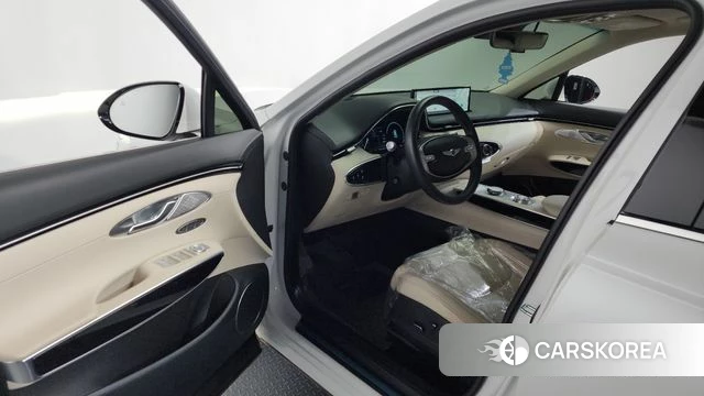 Genesis GV70 id 3909989 из Кореи 20