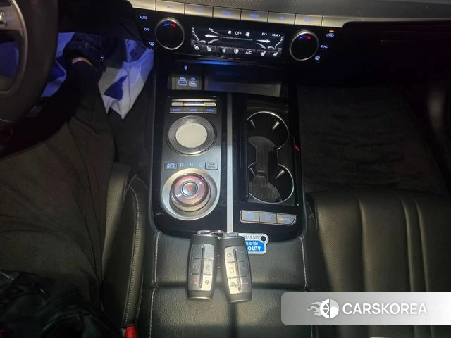 Genesis Electrified G80 (RG3) id 4899381 из Кореи 20