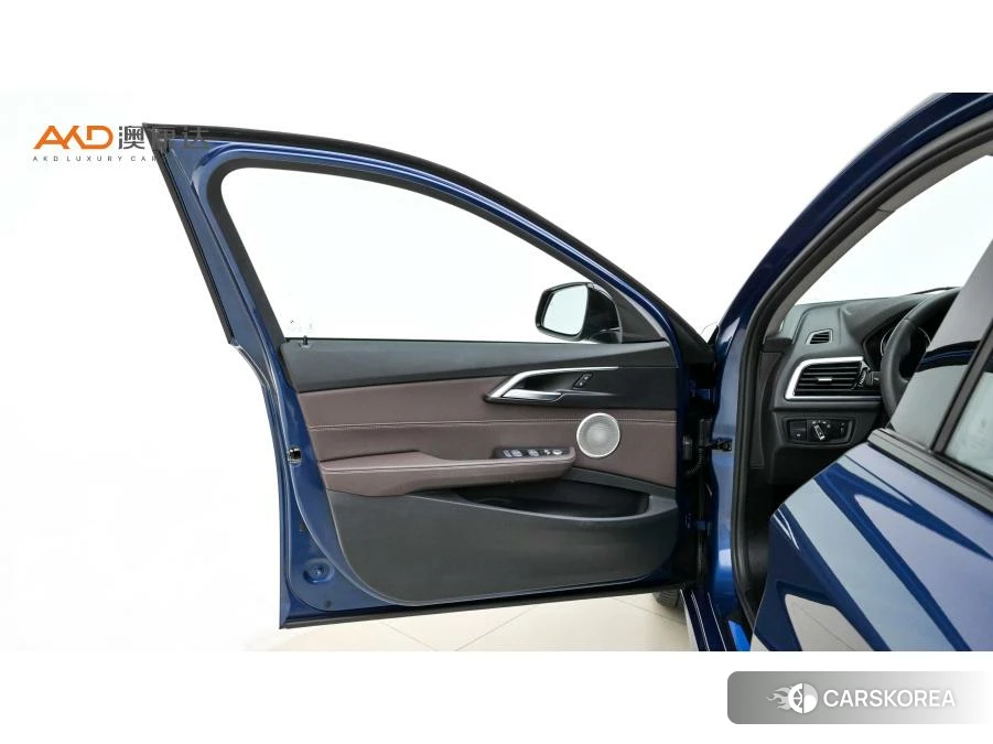 BMW 1 series id 4452181 из Китая 10