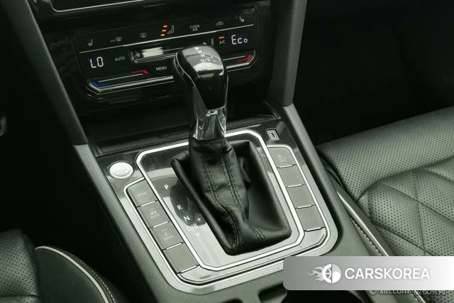 Volkswagen Magotan PHEV id 4271064 из Китая 24