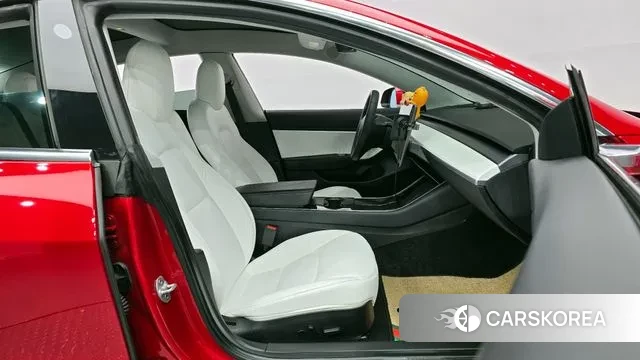 Tesla Model 3 id 3422468 из Кореи 20