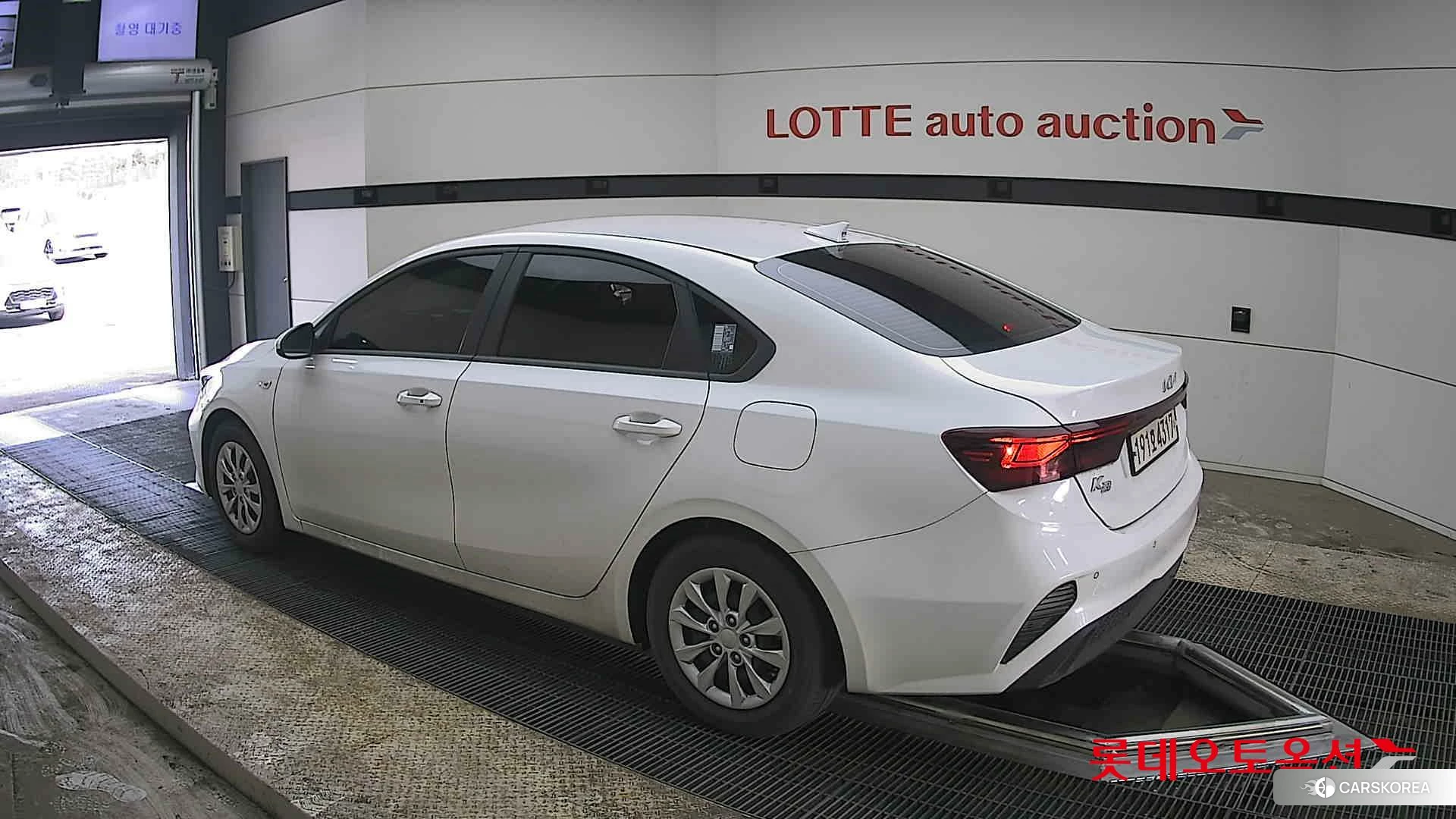 Kia K3 id 3875677 из Кореи 37