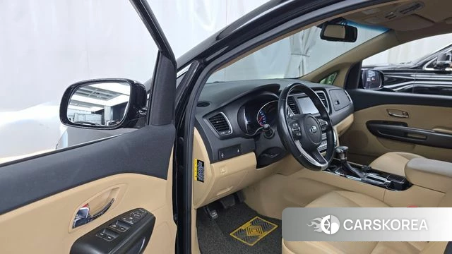 Kia The New Carnival id 4471432 из Кореи 33