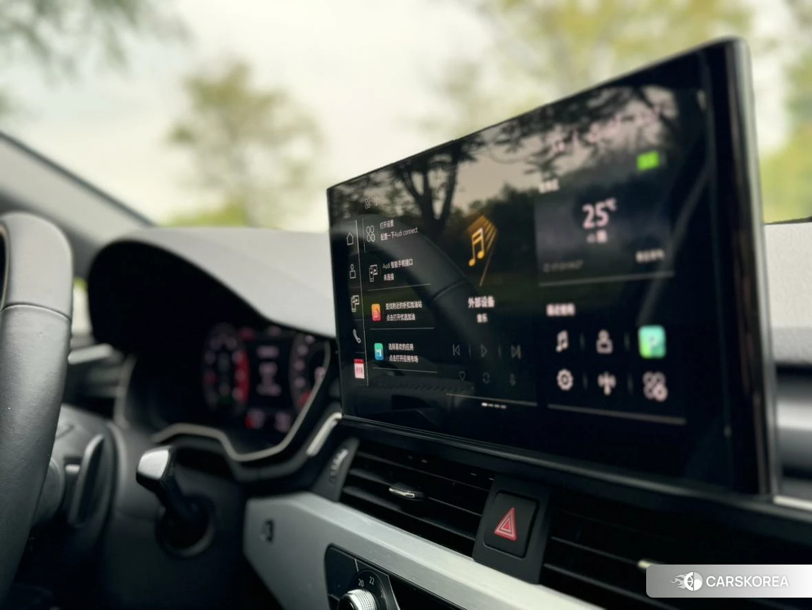 Audi A4L id 4512361 из Китая 24