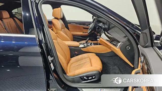 BMW 5 Series (G30) id 3498231 из Кореи 20