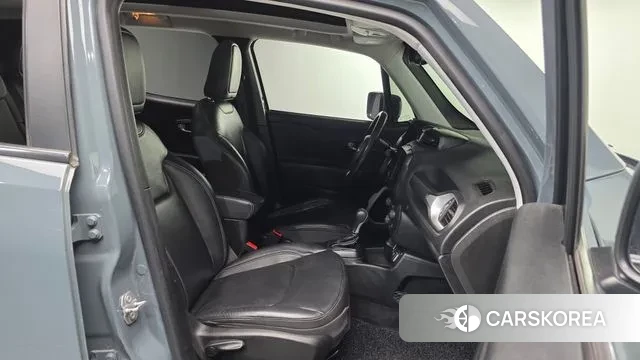 Jeep Renegade id 3612678 из Кореи 20