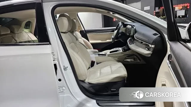 Hyundai The New Grandeur IG id 3043914 из Кореи 20