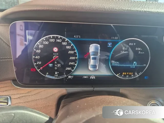 Mercedes-Benz E-Class W213 id 3519933 из Кореи 17