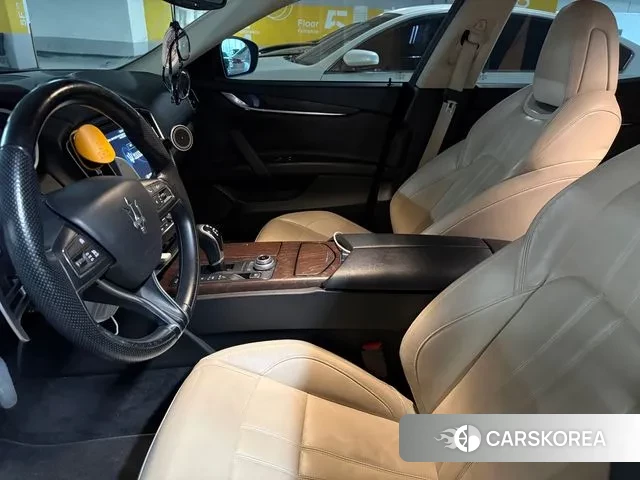Maserati Ghibli id 3474789 из Кореи 20