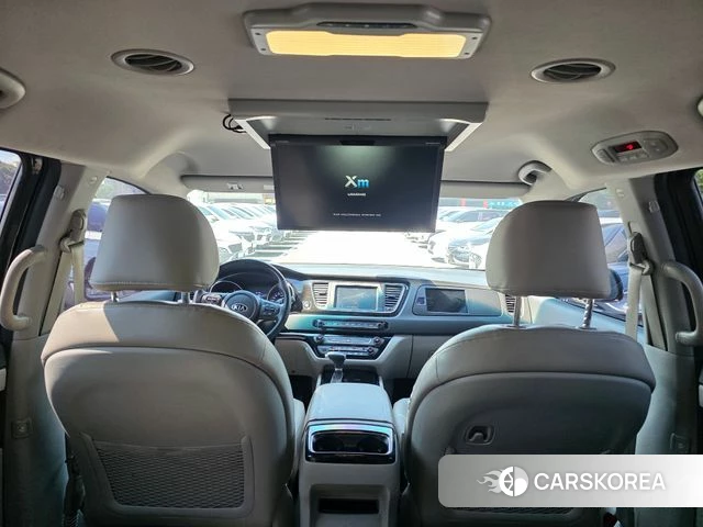 Kia The New Carnival id 4732873 из Кореи 17