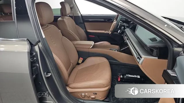 Hyundai Grandeur (GN7) id 3576650 из Кореи 20