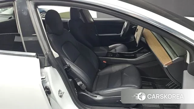 Tesla Model 3 id 3635933 из Кореи 20