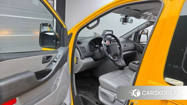 Hyundai The New Grand Starex id 4471438 из Кореи 30