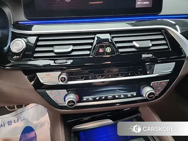 BMW 5 Series (G30) id 2890095 из Кореи 20