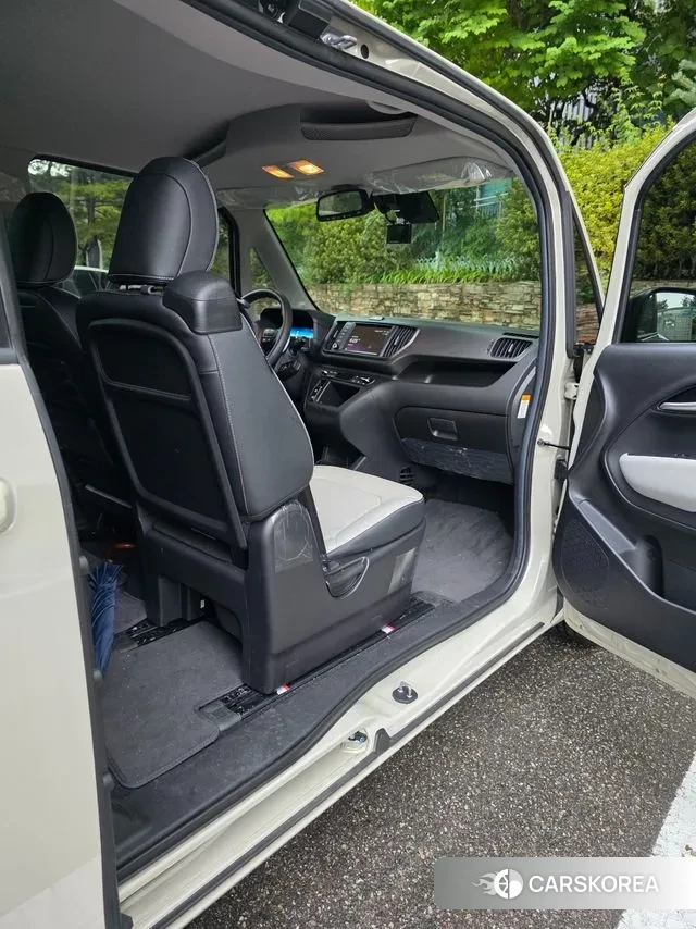 Kia The New Kia Ray EV id 3041236 из Кореи 14