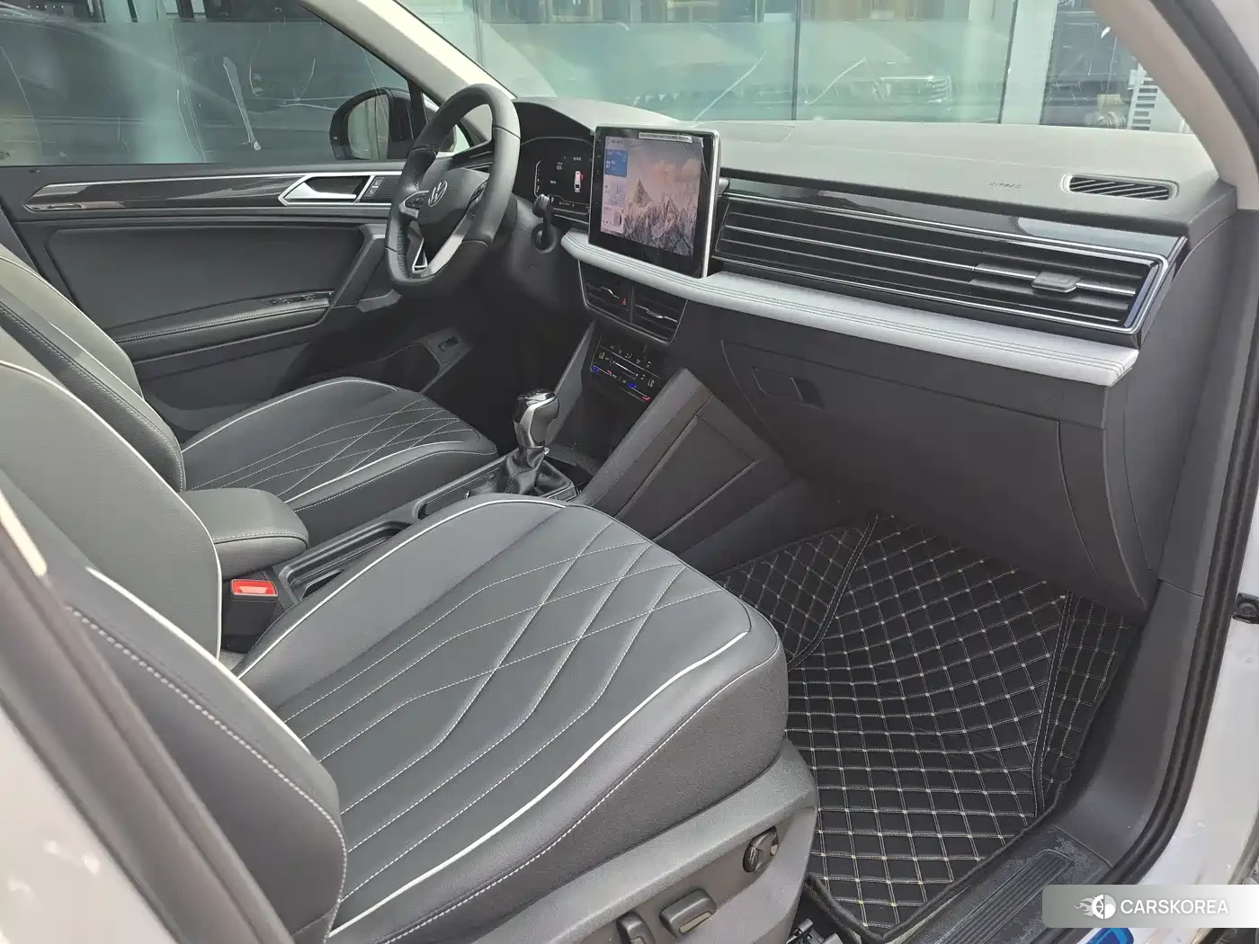 Volkswagen Tiguan L id 4565166 из Китая 19
