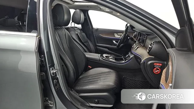 Mercedes-Benz E-Class W213 id 3588158 из Кореи 20