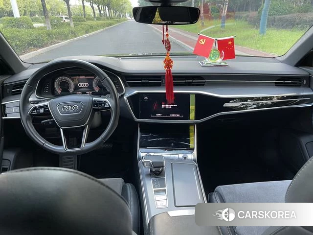 Audi A6L id 4277680 из Китая 11