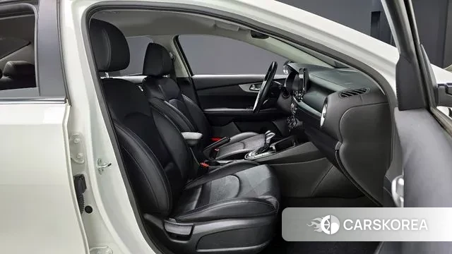 Kia Come New K3 id 3408224 из Кореи 20