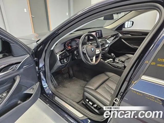 BMW 5 Series (G30) id 2945777 из Кореи 18