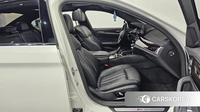 BMW 5 Series (G30) id 3777229 из Кореи 20